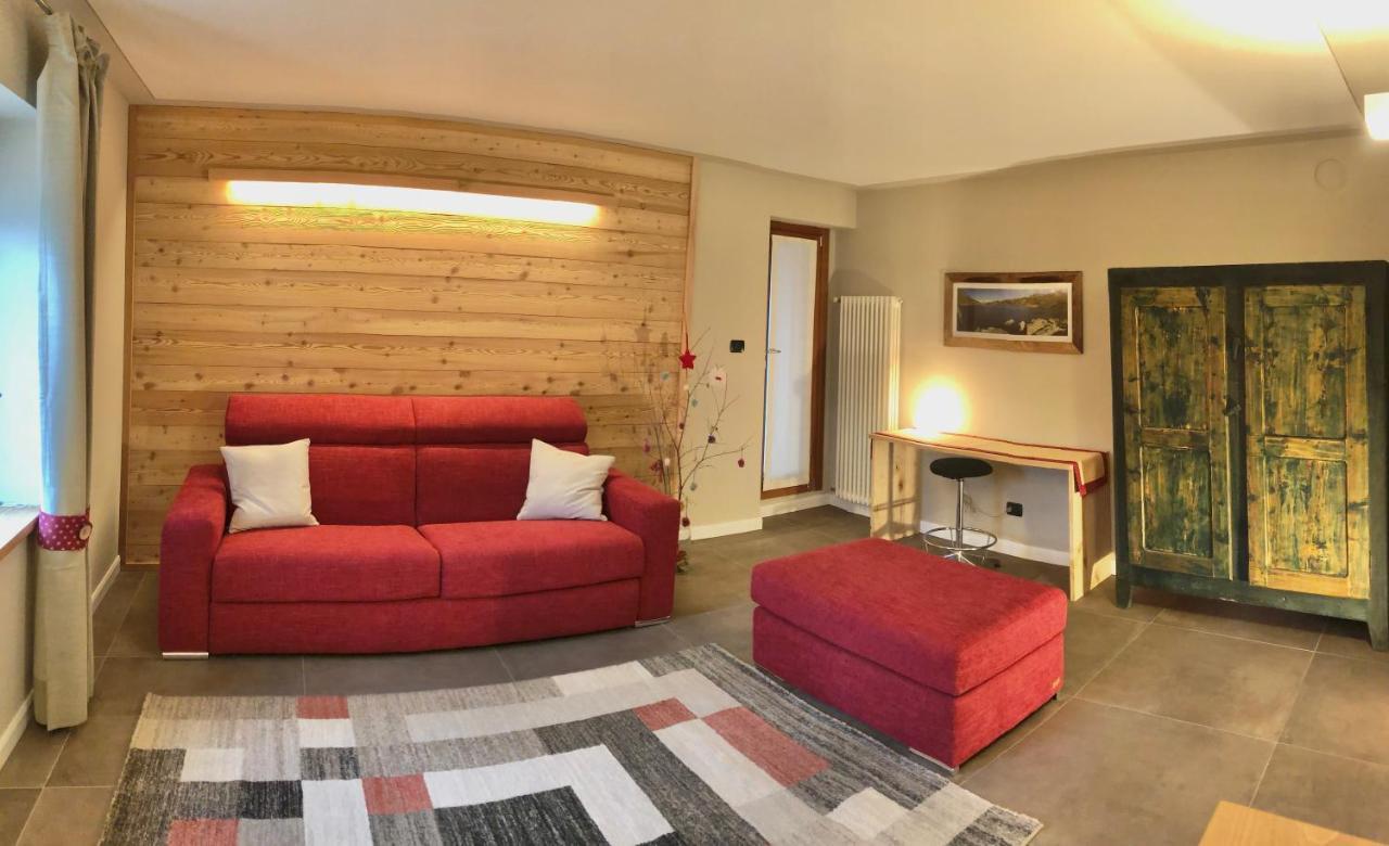 Apartmán Casa Monet Saint-Vincent Exteriér fotografie